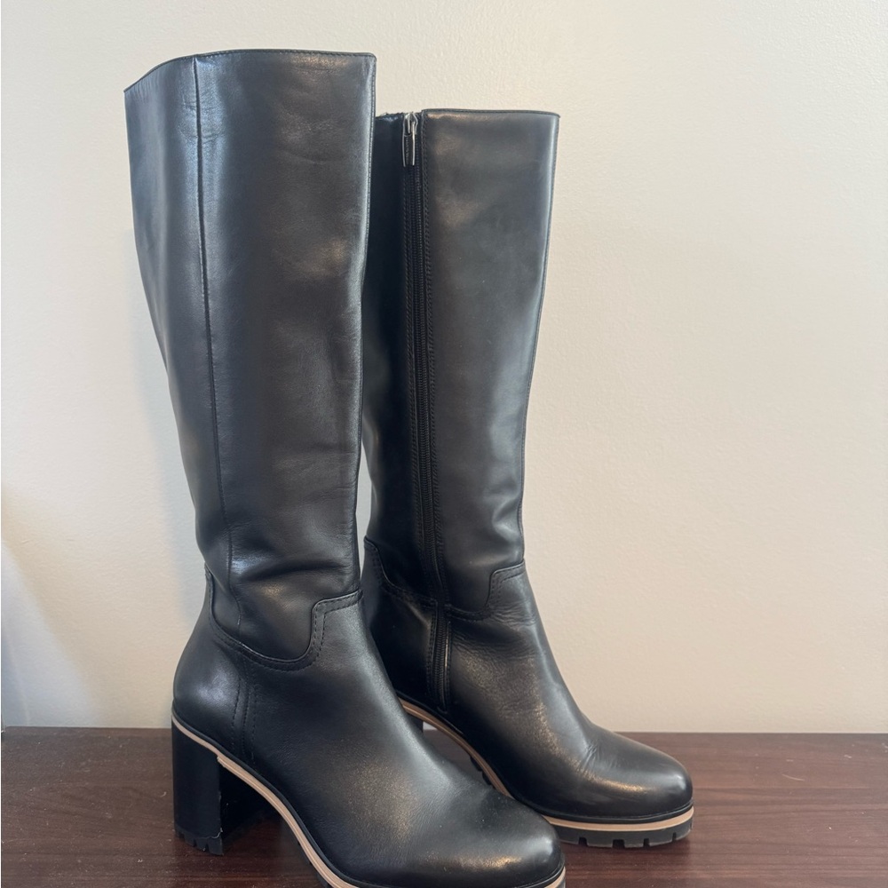 Vince Camuto Black Heeled Boots- Dentelia